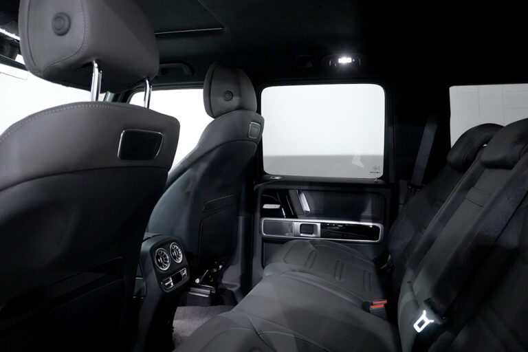 2024年式 メルセデスベンツ G400d manufakturプログラム ダークプラチナ オパリスホワイト MQ4155