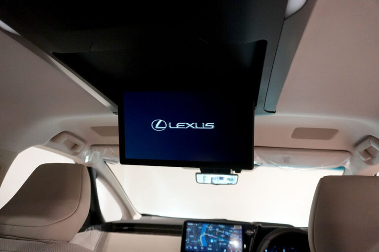 2025年式 レクサス LM500h VersionL 後期モデル ソニッククォーツ MQ4137