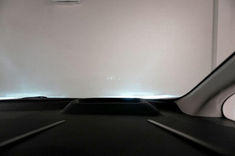 2025年式 レクサス LM500h VersionL 後期モデル ソニッククォーツ MQ4137
