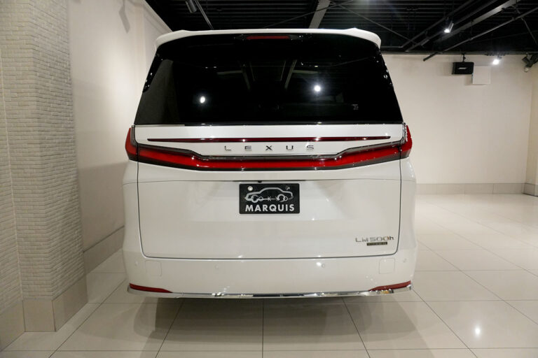2025年式 LM500h VersionL 後期モデル ソニッククォーツ 内装 ブラックレザー MQ4139
