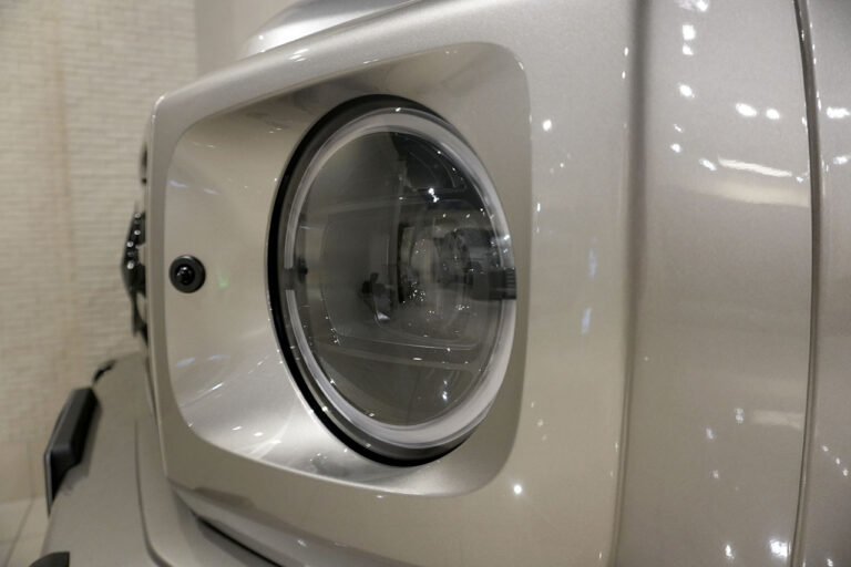 2025年式 メルセデスベンツ G450d AMGライン MANUFAKTURプログラムプラス ナイトパッケージ モハーベシルバー MQ4150