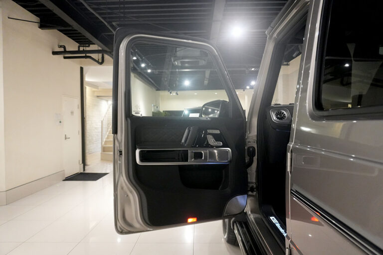 2025年式 メルセデスベンツ G450d AMGライン MANUFAKTURプログラムプラス ナイトパッケージ モハーベシルバー MQ4150