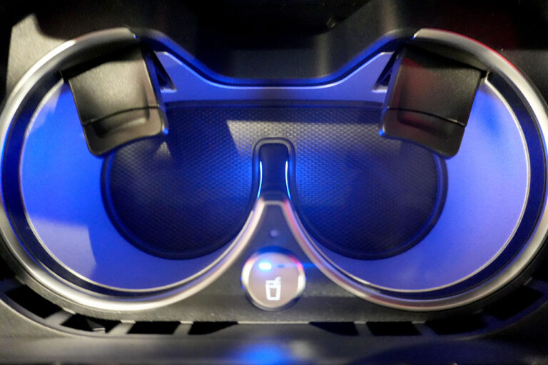 2025年式 メルセデスベンツ G450d AMGライン MANUFAKTURプログラムプラス ナイトパッケージ モハーベシルバー MQ4150