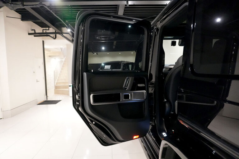 2023年式 メルセデスベンツ G400d ダークブラック Gmanufakturプログラム AMGライン オブシディアンブラック MQ4152
