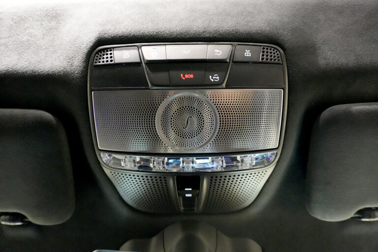 2023年式 メルセデスベンツ G400d ダークブラック Gmanufakturプログラム AMGライン オブシディアンブラック MQ4152