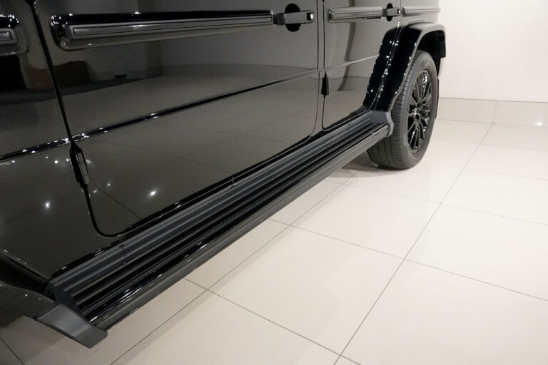 2021年式 メルセデスベンツ G350d ダークブラック AMGライン オブシディアンブラック MQ4154