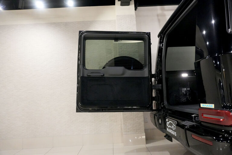 2021年式 メルセデスベンツ G350d ダークブラック AMGライン オブシディアンブラック MQ4154