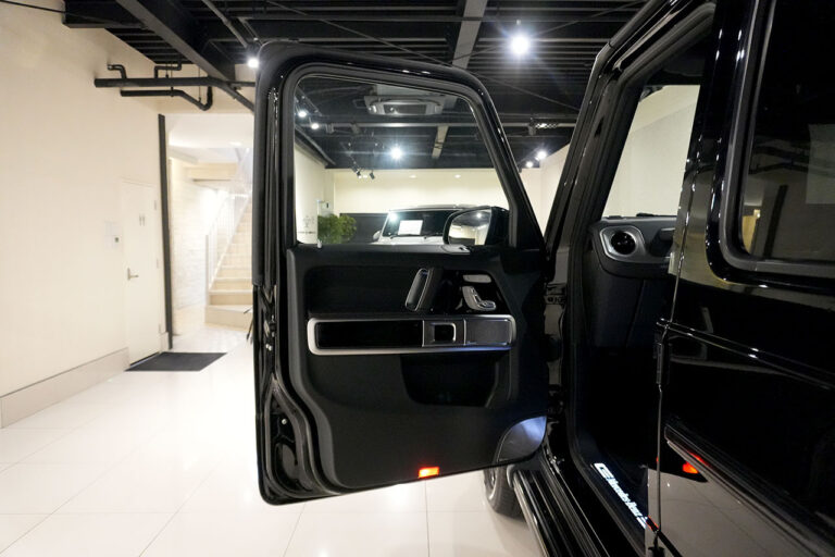 2021年式 メルセデスベンツ G350d ダークブラック AMGライン オブシディアンブラック MQ4154