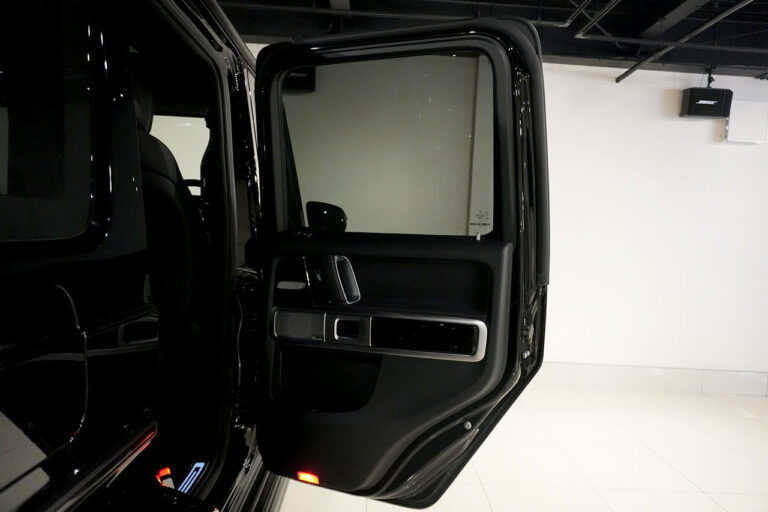 2021年式 メルセデスベンツ G350d ダークブラック AMGライン オブシディアンブラック MQ4154