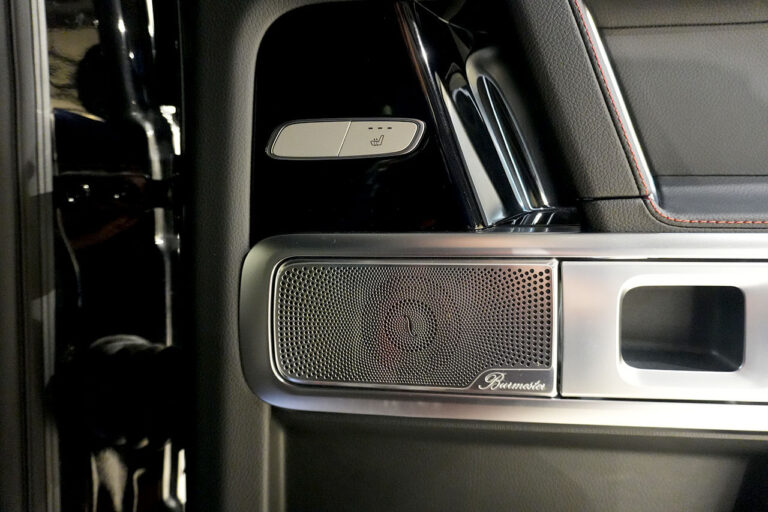 2021年式 メルセデスベンツ G350d ダークブラック AMGライン オブシディアンブラック MQ4154