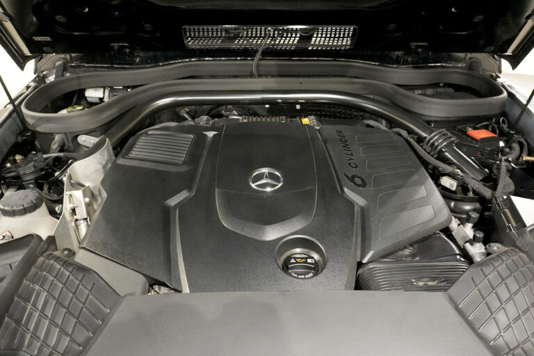 2021年式 メルセデスベンツ G350d ダークブラック AMGライン オブシディアンブラック MQ4154