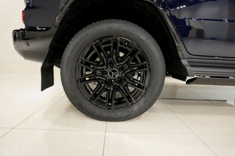 2025年式 メルセデスベンツ G450d Edition MANUFAKTUR Icon MANUFAKTURダークブルー MQ4268