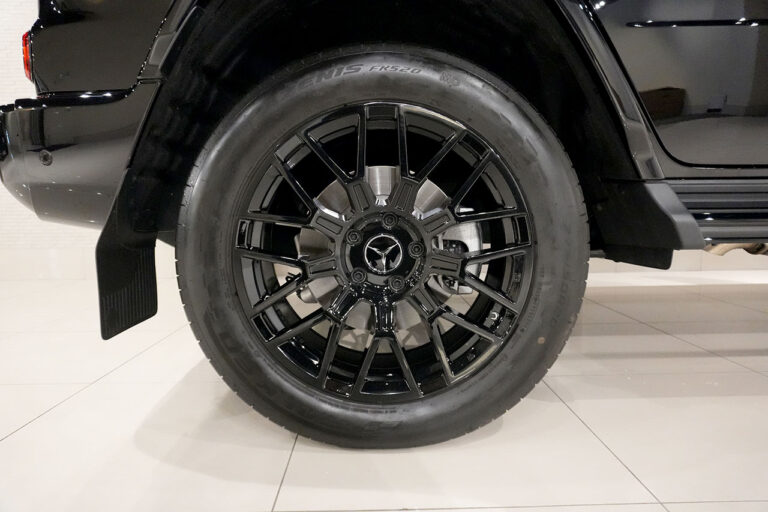 2025年式 メルセデスベンツ G450d maqspeed 9 ダークブラック MANUFAKTURプログラムプラス オブシディアンブラック MQ4158