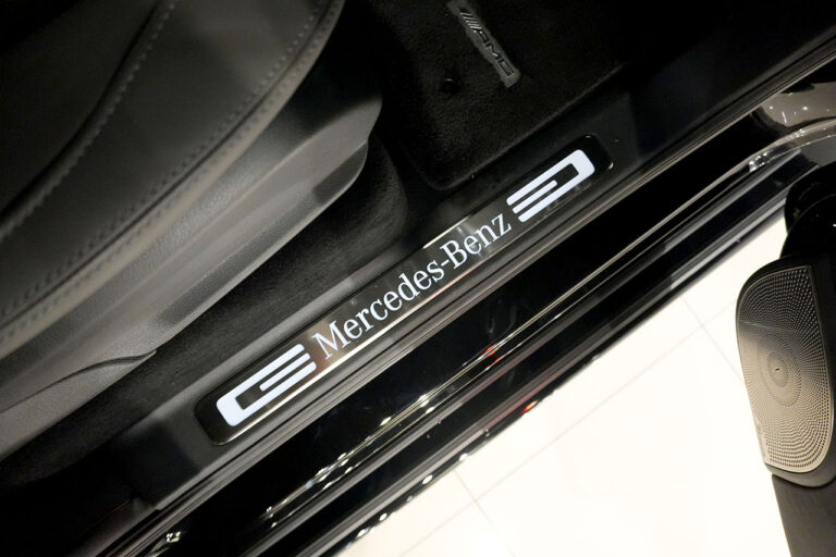 2025年式 メルセデスベンツ G450d maqspeed 9 ダークブラック MANUFAKTURプログラムプラス オブシディアンブラック MQ4158