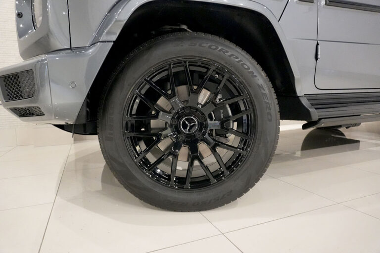 2022年式 メルセデスベンツ G400d ダークステルス AMGライン Newインテリアモデル セレナイトグレー