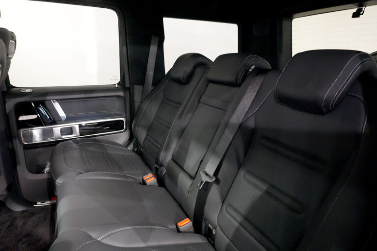 2022年式 メルセデスベンツ G400d ダークステルス AMGライン Newインテリアモデル セレナイトグレー