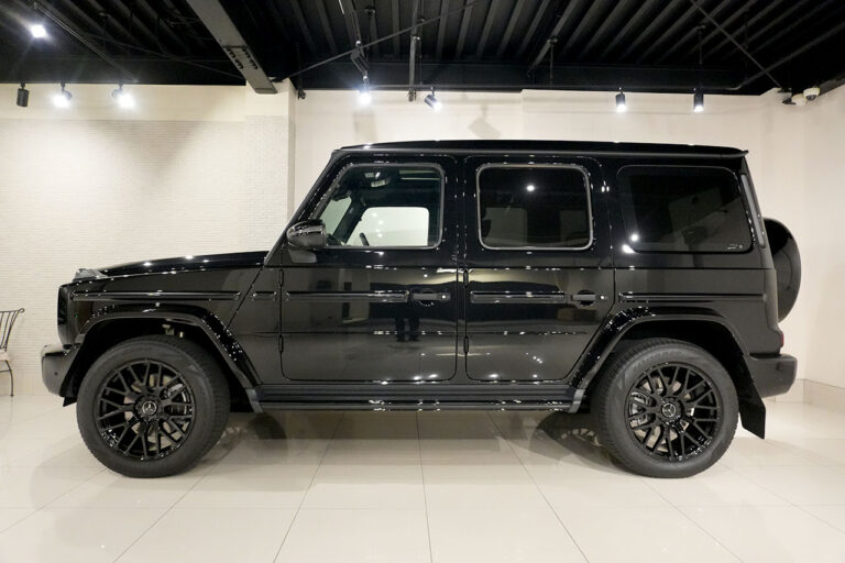 2023年式 メルセデスベンツ G400d ダークブラック Gmanufakturプログラム AMGライン オブシディアンブラック MQ4161
