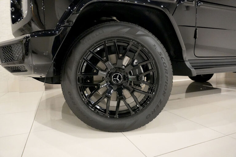 2023年式 メルセデスベンツ G400d ダークブラック Gmanufakturプログラム AMGライン オブシディアンブラック MQ4161