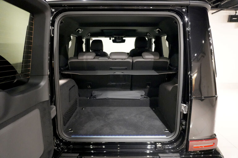 2023年式 メルセデスベンツ G400d ダークブラック Gmanufakturプログラム AMGライン オブシディアンブラック MQ4161