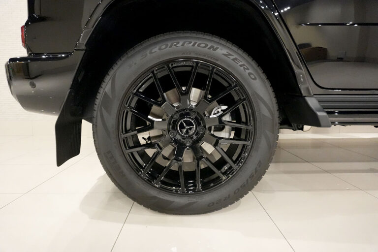 2023年式 メルセデスベンツ G400d ダークブラック Gmanufakturプログラム AMGライン オブシディアンブラック MQ4161