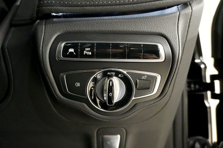 2023年式 メルセデスベンツ G400d ダークブラック Gmanufakturプログラム AMGライン オブシディアンブラック MQ4161