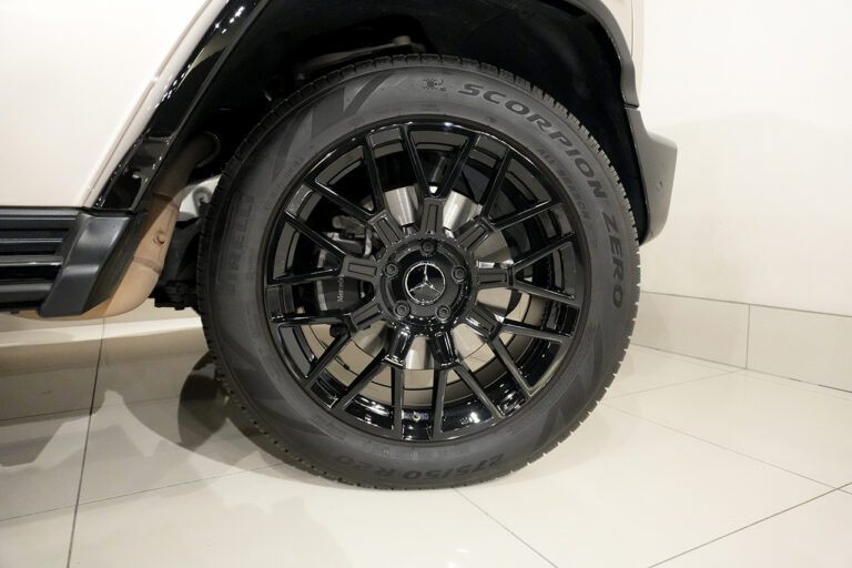 2024年式 メルセデスベンツ G400d サンセットナイトPKG Gmanufakturプログラム AMGライン トラバーチンベージュ MQ4164