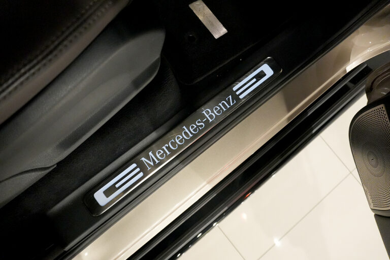 2024年式 メルセデスベンツ G400d サンセットナイトPKG Gmanufakturプログラム AMGライン トラバーチンベージュ MQ4164