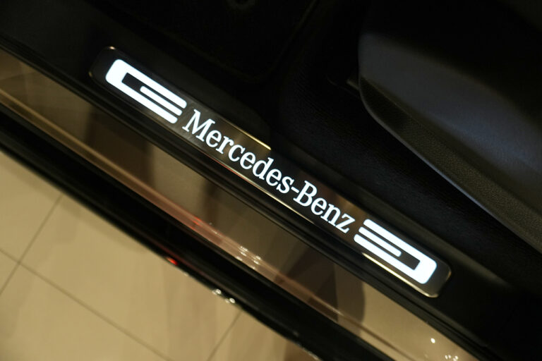 2024年式 メルセデスベンツ G400d サンセットナイトPKG Gmanufakturプログラム AMGライン トラバーチンベージュ MQ4164