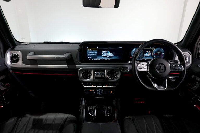 2023年式 メルセデスベンツ G400d Gmanufakturプログラムプラス AMGライン ダークプラチナ MQ4166