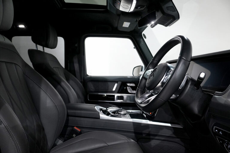 2023年式 メルセデスベンツ G400d Gmanufakturプログラムプラス AMGライン ダークプラチナ MQ4166