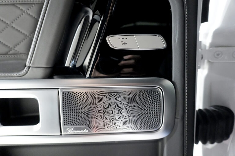 2023年式 メルセデスベンツ G400d Gmanufakturプログラムプラス AMGライン ダークプラチナ MQ4166