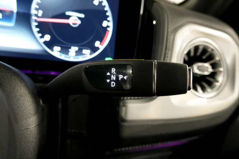 2023年式 メルセデスベンツ G400d Gmanufakturプログラムプラス AMGライン ダークプラチナ MQ4166