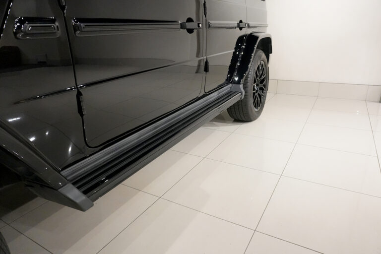 2023年式 メルセデスベンツ G400d maqspeed 9 ダークブラック Gmanufakturプログラム オブシディアンブラック MQ4168