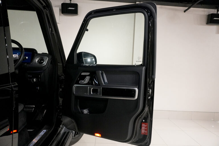 2023年式 メルセデスベンツ G400d maqspeed 9 ダークブラック Gmanufakturプログラム オブシディアンブラック MQ4168