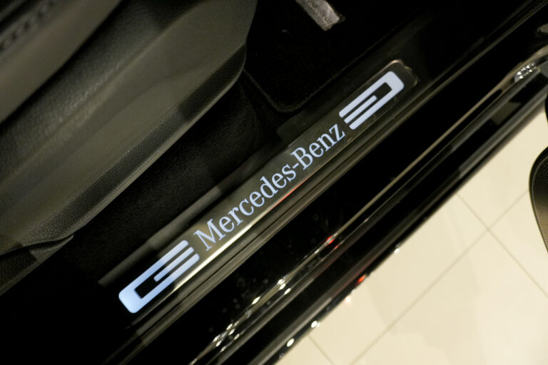 2023年式 メルセデスベンツ G400d maqspeed 9 ダークブラック Gmanufakturプログラム オブシディアンブラック MQ4168