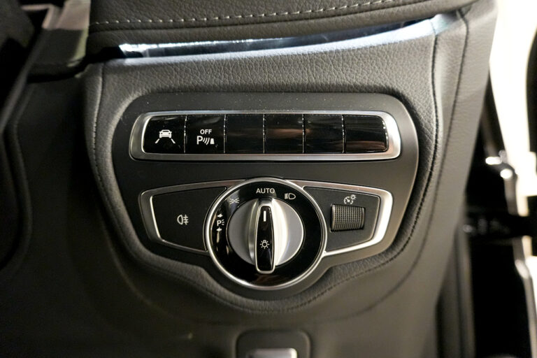 2023年式 メルセデスベンツ G400d maqspeed 9 ダークブラック Gmanufakturプログラム オブシディアンブラック MQ4168