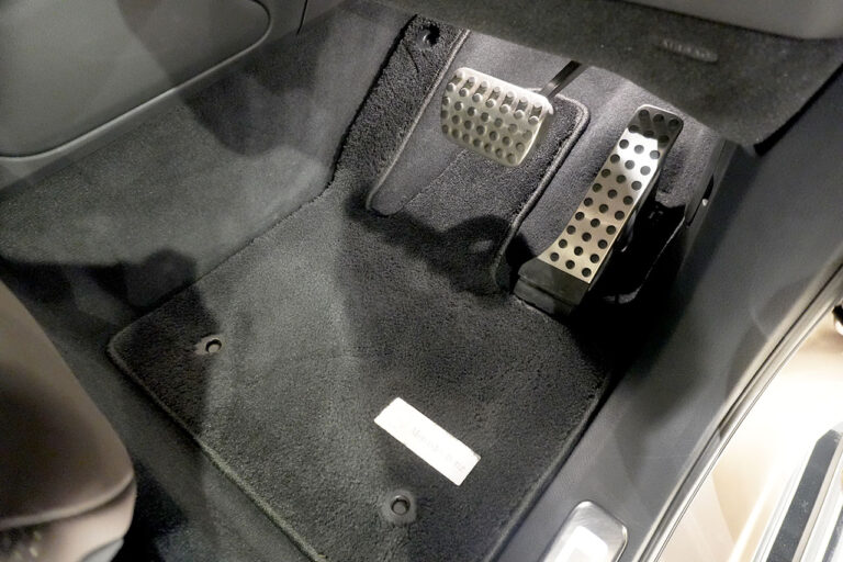 2024年式 メルセデスベンツ G400d サンセットナイトPKG Gmanufakturプログラム AMGライン トラバーチンベージュ MQ4269