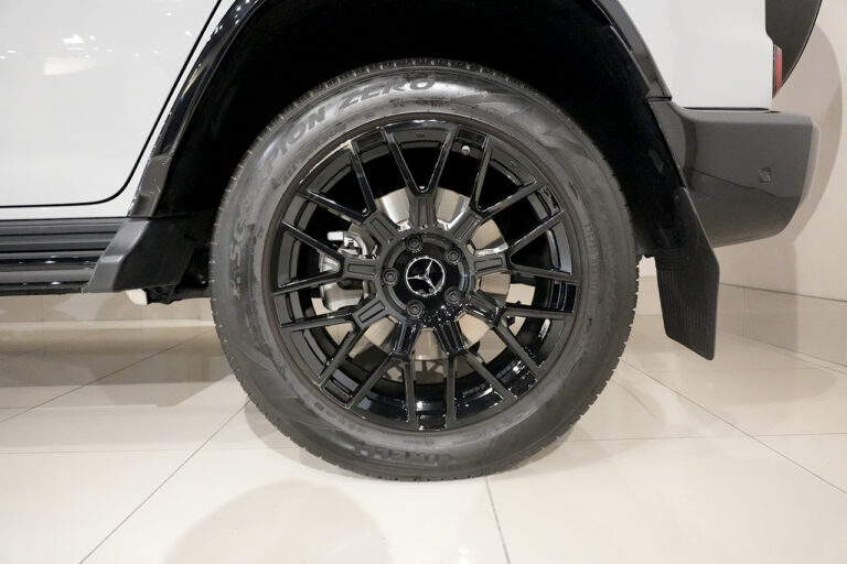 2023年式 メルセデスベンツ G400d ステルスグレー Gmanufakturプログラム AMGライン MQ4169