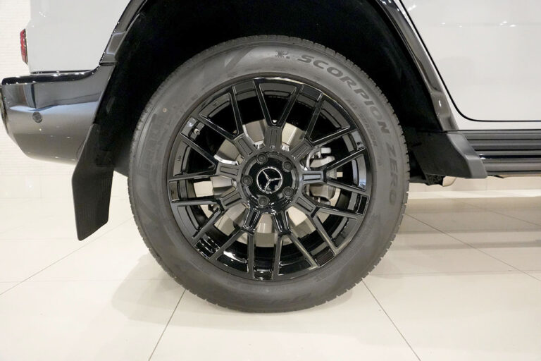 2023年式 メルセデスベンツ G400d ステルスグレー Gmanufakturプログラム AMGライン MQ4169