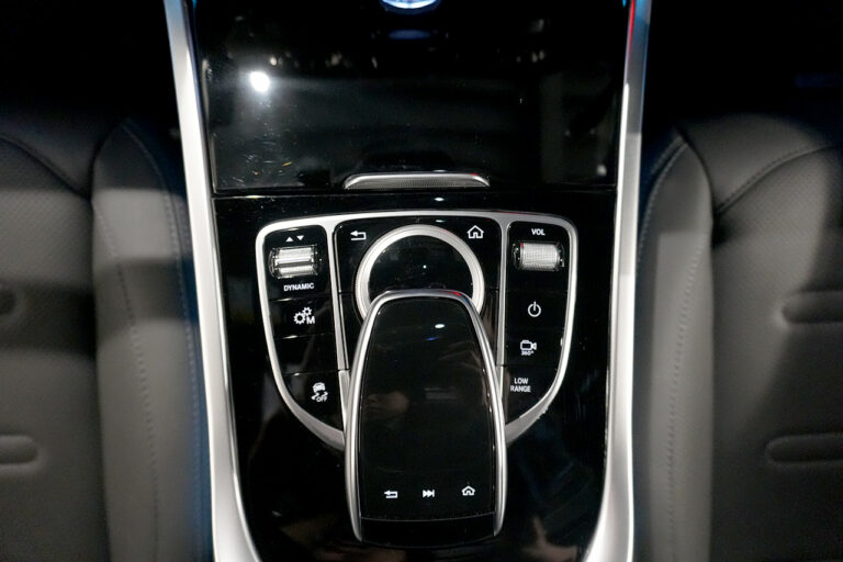 2023年式 メルセデスベンツ G400d ステルスグレー Gmanufakturプログラム AMGライン MQ4169