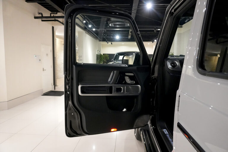 2023年式 メルセデスベンツ G400d Gmanufaktur AMGライン ステルスグレー MQ4171
