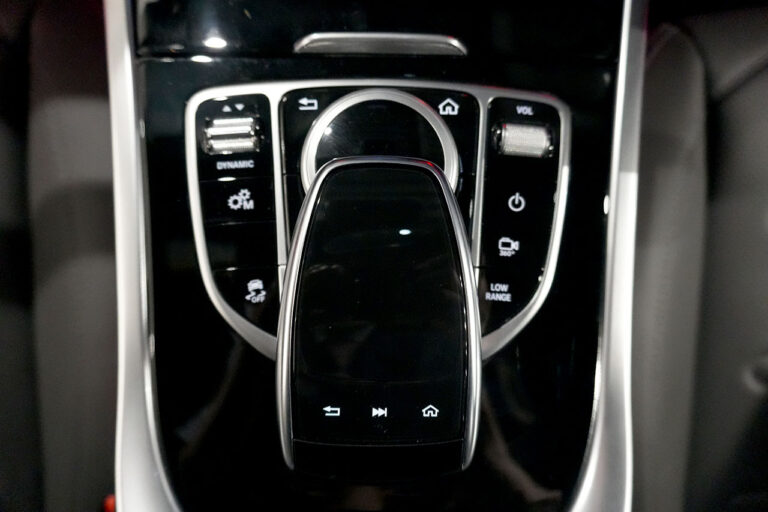 2023年式 メルセデスベンツ G400d Gmanufaktur AMGライン ステルスグレー MQ4171