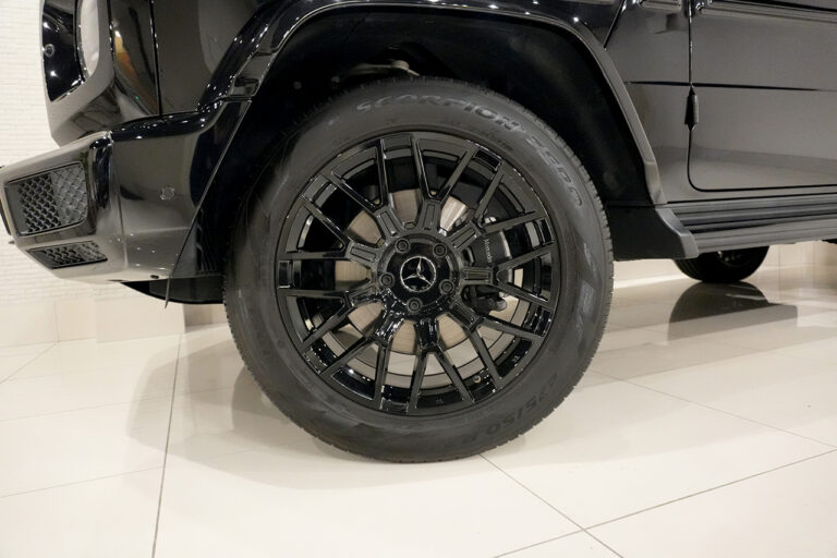 2023年式 メルセデスベンツ G400d ダークブラック Gmanufaktur AMGライン オブシディアンブラック MQ4192