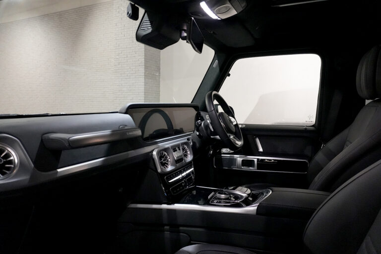 2023年式 メルセデスベンツ G400d ダークブラック Gmanufaktur AMGライン オブシディアンブラック MQ4192