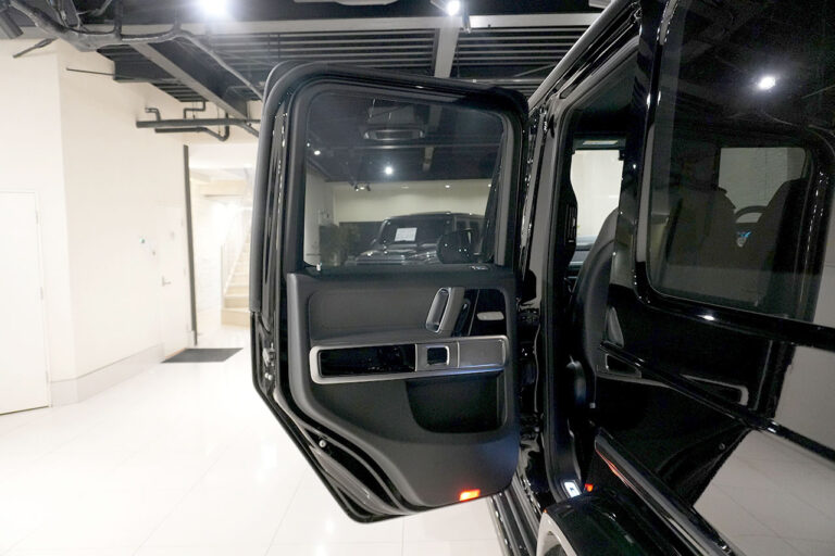 2023年式 メルセデスベンツ G400d ダークブラック Gmanufaktur AMGライン オブシディアンブラック MQ4192