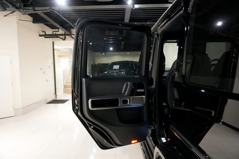 2023年式 メルセデスベンツ G400d ダークブラック Gmanufaktur AMGライン オブシディアンブラック MQ4192