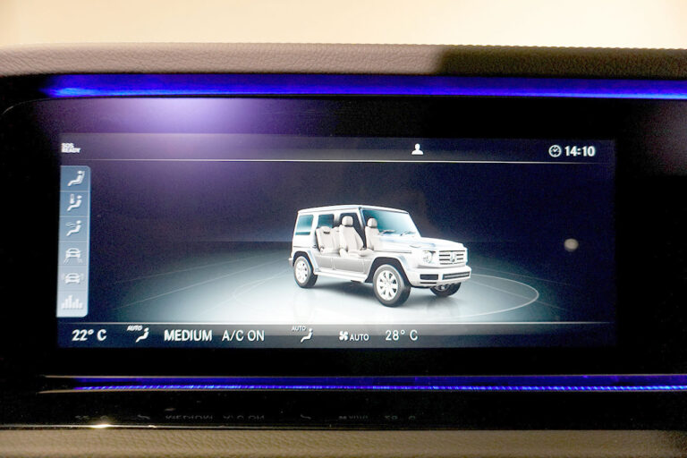 2023年式 メルセデスベンツ G400d ダークブラック Gmanufaktur AMGライン オブシディアンブラック MQ4192