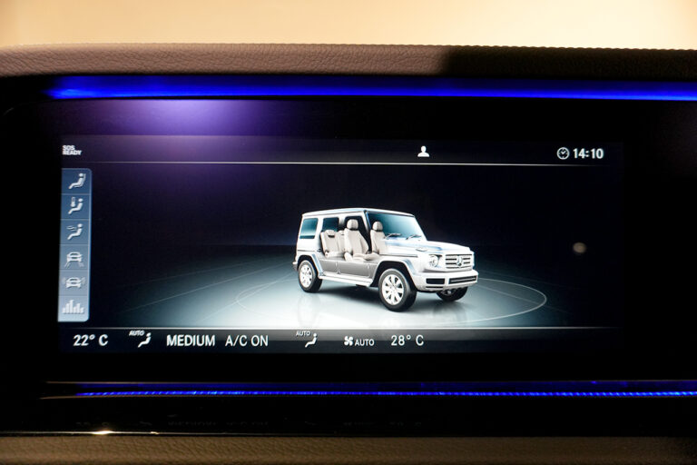 2023年式 メルセデスベンツ G400d ダークブラック Gmanufaktur AMGライン オブシディアンブラック MQ4192