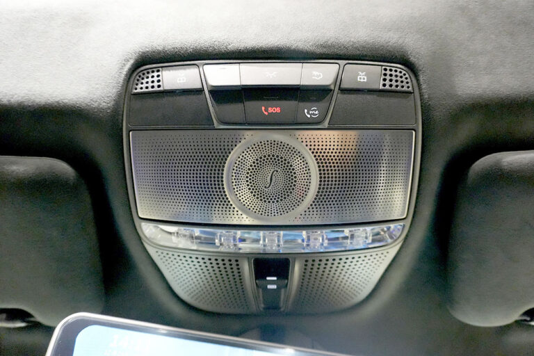 2023年式 メルセデスベンツ G400d ダークブラック Gmanufaktur AMGライン オブシディアンブラック MQ4192