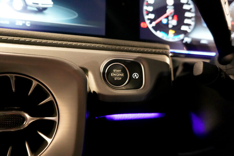 2023年式 メルセデスベンツ G400d ダークブラック Gmanufaktur AMGライン オブシディアンブラック MQ4192